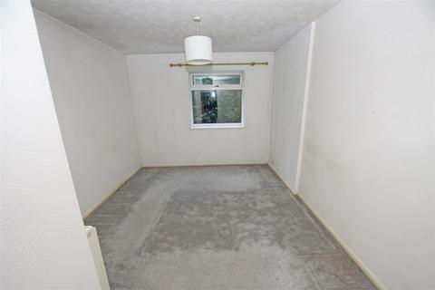 1 bedroom flat for sale, St. Anthonys Road, Bournemouth