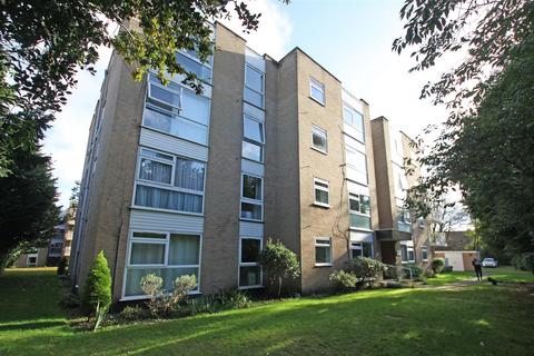 1 bedroom flat for sale, St. Anthonys Road, Bournemouth