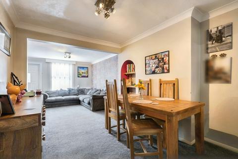 2 bedroom terraced house for sale, Tonbridge Road, Maidstone, ME16