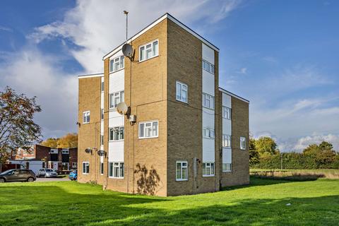 2 bedroom maisonette for sale, Fairfax Court, St Neots, PE19