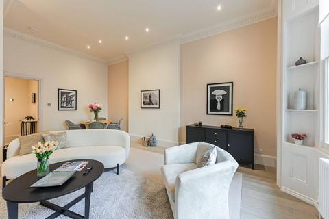 2 bedroom flat for sale, Queens Gate, South Kensington, London, SW7