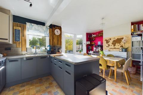 121 Calton Road, Gloucester, GL1 5ES