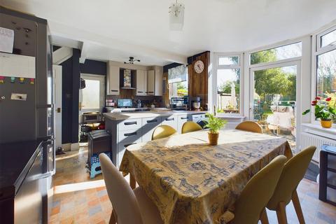 121 Calton Road, Gloucester, GL1 5ES