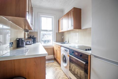 2 bedroom maisonette for sale, Lancaster Gardens, Southend-on-Sea SS1