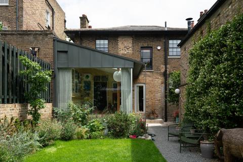 5 bedroom detached house for sale, Brixton Road, London SW9