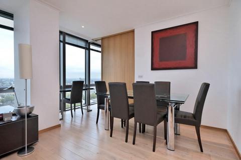 2 bedroom flat to rent, No 1 West India Quay, 26 Hertsmere Road, London, E14