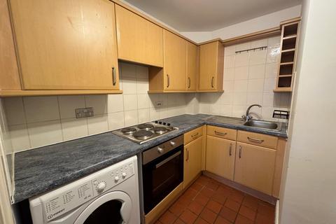 1 bedroom apartment for sale, Grove Avenue, Wilmslow