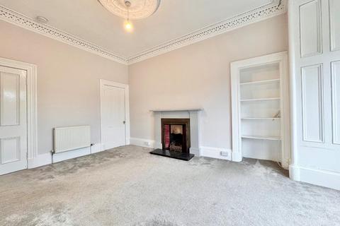 2 bedroom flat to rent, Finlay Drive, Glasgow G31