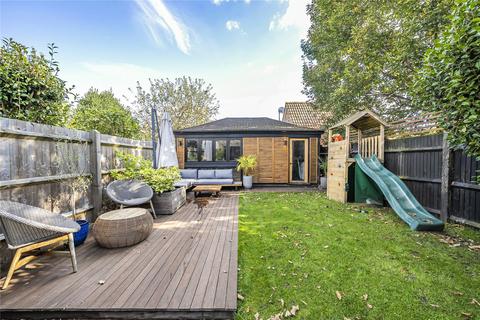 80 Worthington Road, Surbiton, KT6 7RX