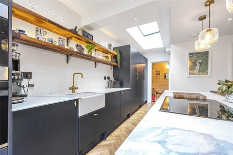 80 Worthington Road, Surbiton, KT6 7RX