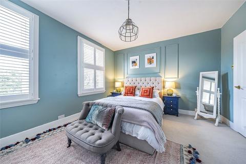 80 Worthington Road, Surbiton, KT6 7RX