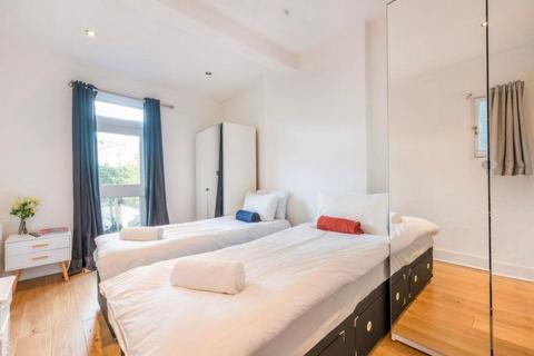 2 bedroom apartment for sale, Longridge Road, London, SW5