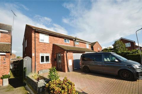 4 bedroom semi-detached house for sale, Barrie Close, Buckinghamshire HP19