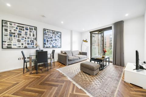 1 bedroom apartment for sale, New Union Square London SW8