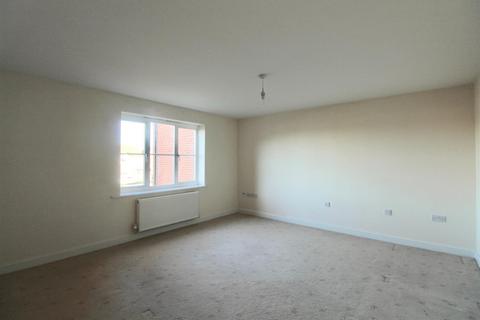 2 bedroom apartment to rent, Redhill Park, Hull