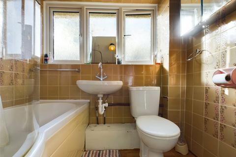 25 Jubilee Close, Romford, RM7 9LU