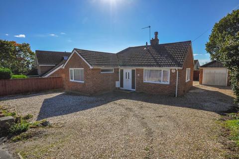 2 bedroom detached bungalow for sale, Middlehill Road, WIMBORNE, BH21