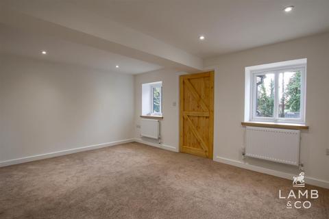 3 bedroom end of terrace house for sale, Rectory Road, Harwich CO12