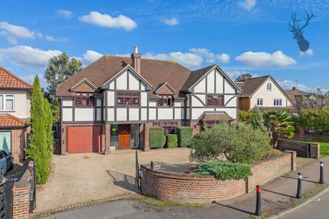 12 Lower Bury Lane, Epping, CM16 5HA