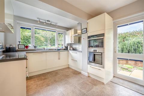 5 bedroom detached house for sale, Newent GL18