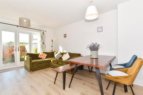 2 bedroom terraced house for sale, Cleves Mews, Horsham, West Sussex