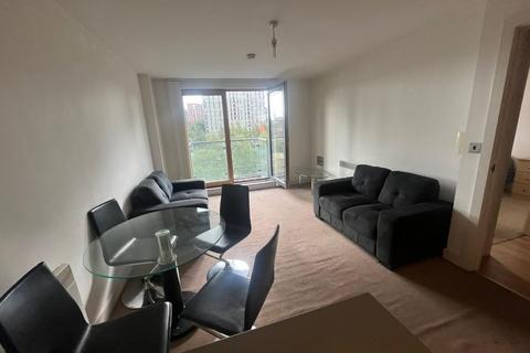 2 bedroom apartment to rent, Vallea Court, Red Bank, Manchester