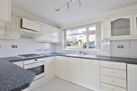 3 bedroom semi-detached house for sale, Oak Crescent, Wingerworth, Chesterfield