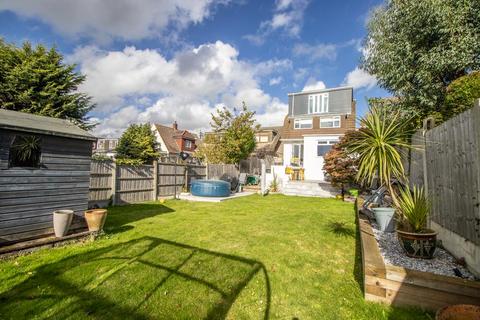 4 bedroom detached house for sale, Springwater Road, Leigh-on-Sea SS9