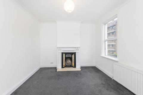 3 bedroom ground floor maisonette to rent, Morning Lane, London E9