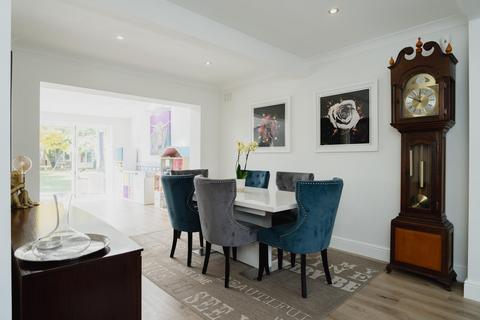 8 Darcy Road, Ashtead, KT21 1SL