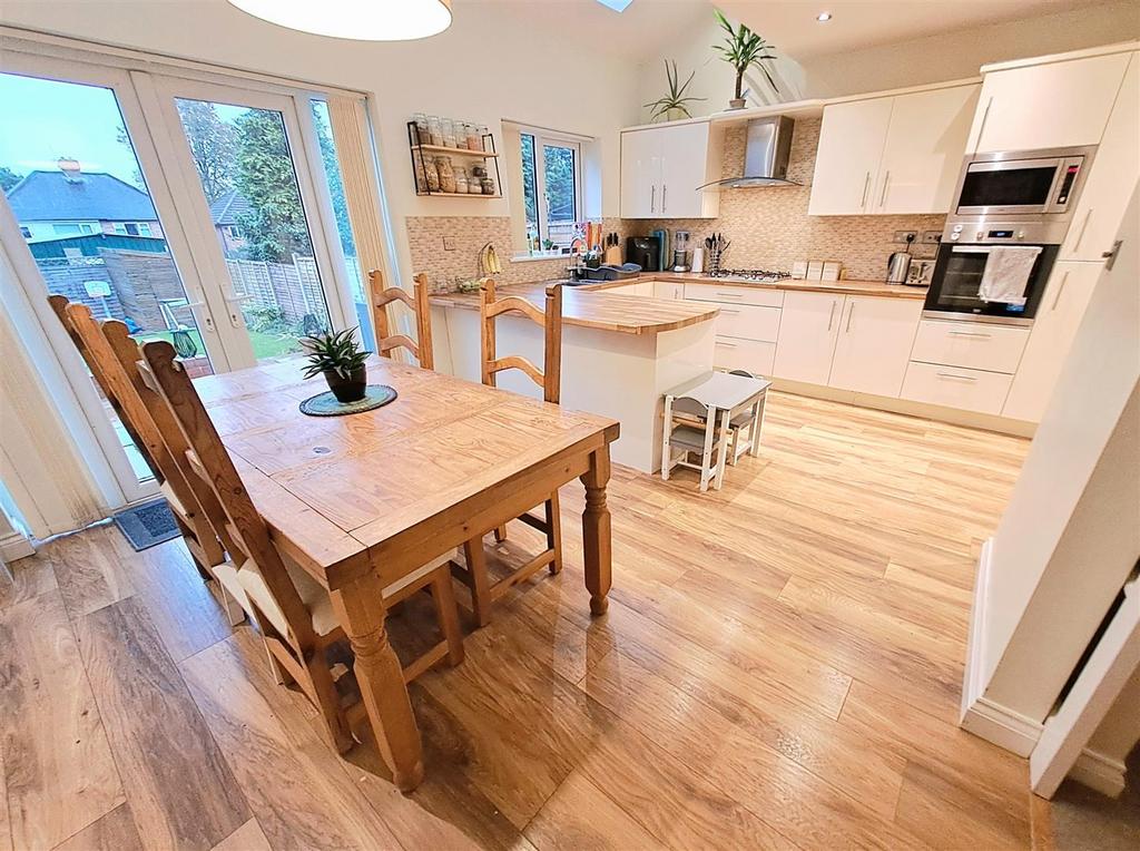 Extended Dining Kitchen