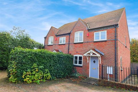 2 bedroom semi-detached house for sale, Handford Court, Southwell, Nottinghamshire, NG25