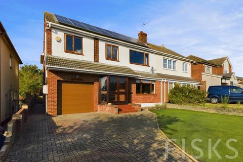 5 bedroom semi-detached house for sale, London Road, Bowers Gifford, SS13