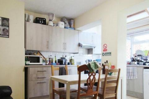 4 bedroom end of terrace house to rent, Valentia Road,  Student 4 bedroom 2025,  OX3