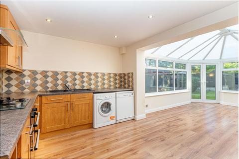 24 Jacomb Close, Lower Broadheath, Worcester, WR2 6SQ