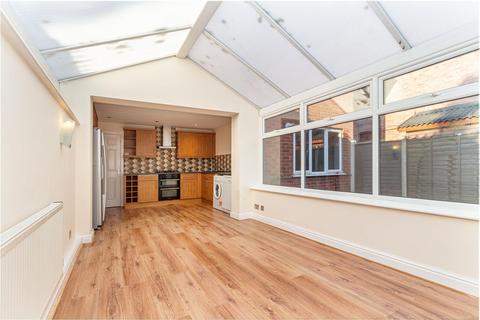 24 Jacomb Close, Lower Broadheath, Worcester, WR2 6SQ