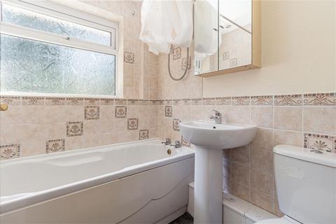 24 Jacomb Close, Lower Broadheath, Worcester, WR2 6SQ