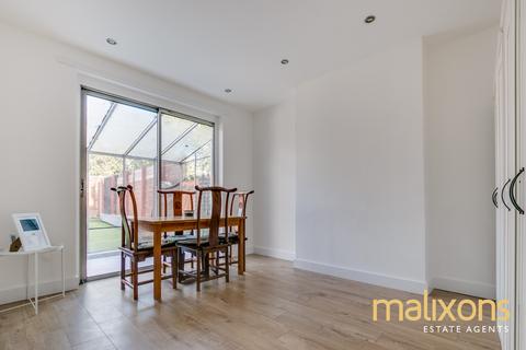 3 bedroom semi-detached house for sale, London SW2