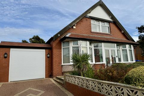 3 bedroom detached bungalow for sale, Park Road, Blackpool FY1