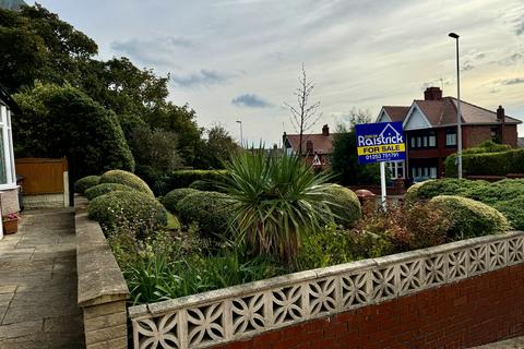 3 bedroom detached bungalow for sale, Park Road, Blackpool FY1