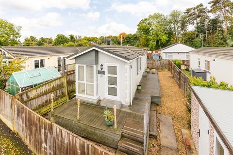 2 bedroom park home for sale, Crossville Crescent, Didcot