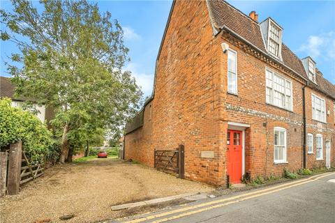 4 bedroom end of terrace house for sale, Brunswick Street, Reading, Berkshire