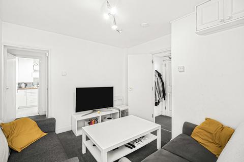 2 bedroom apartment to rent, Kennington Lane, London, SE11