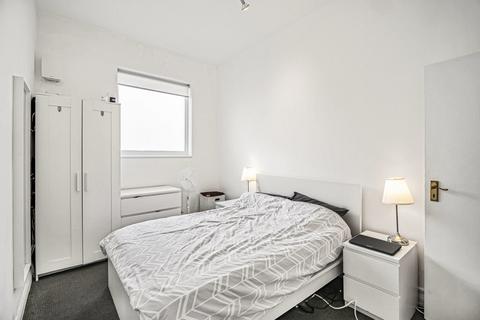 2 bedroom apartment to rent, Kennington Lane, London, SE11