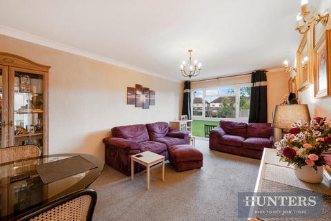 19 Bisley Close, Worcester Park, KT4 8PN