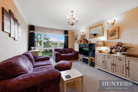 19 Bisley Close, Worcester Park, KT4 8PN