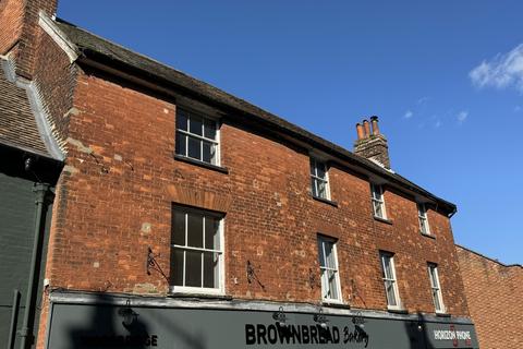 undefined, Thoroughfare, Woodbridge, IP12