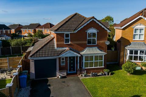 4 bedroom detached house for sale, Whickham Close, Sandringham Gardens, Widnes