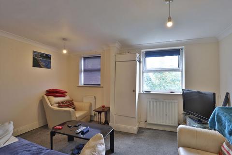 1 bedroom flat for sale, Sea Road, Boscombe BH5