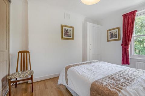 2 bedroom apartment to rent, Stanwick Road Kensington Village W14